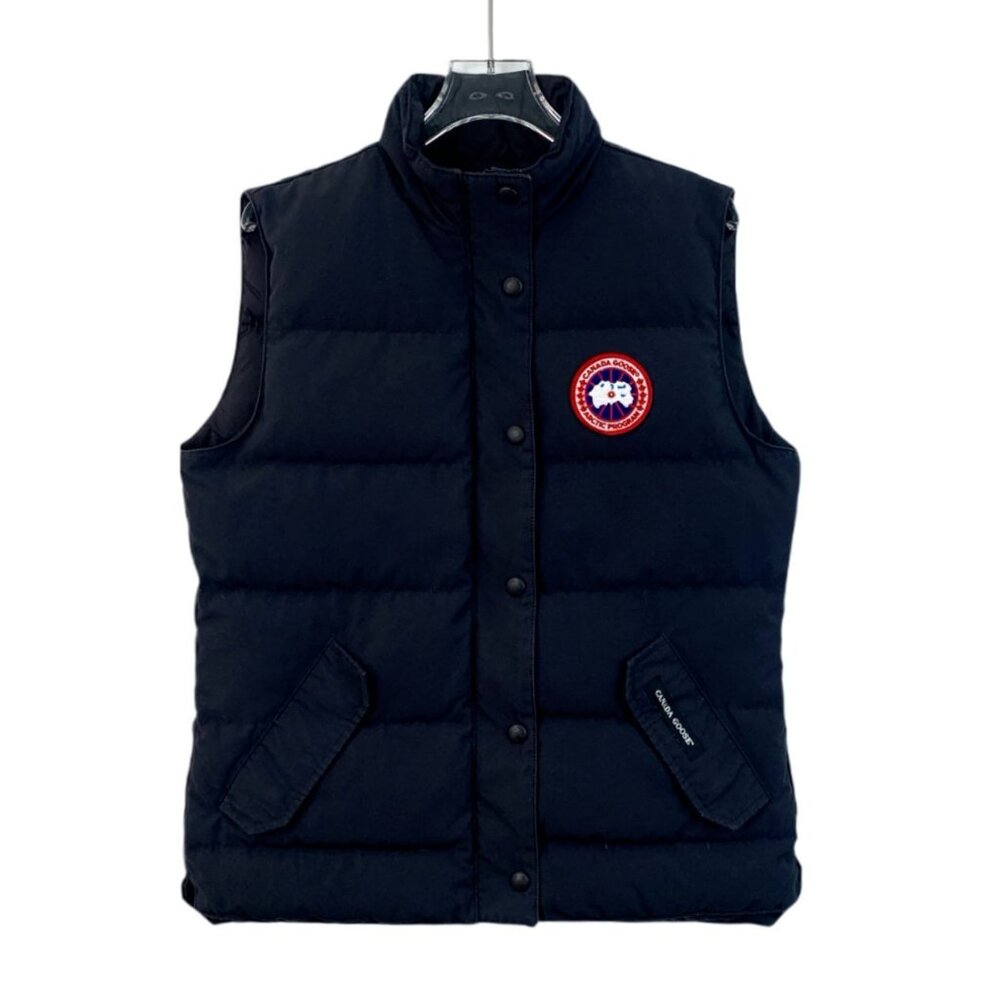 CM0196 Canada Goose Freestyle Crew Arctic Program Puffer Vest Black S